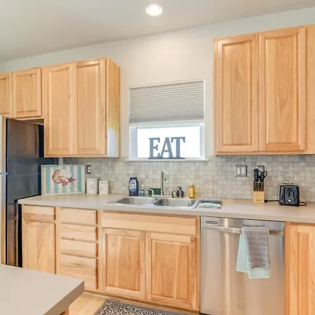 Seabrook Getaway With Balconies And Bay Views! Villa Exterior photo